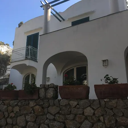 Villa Blue House *